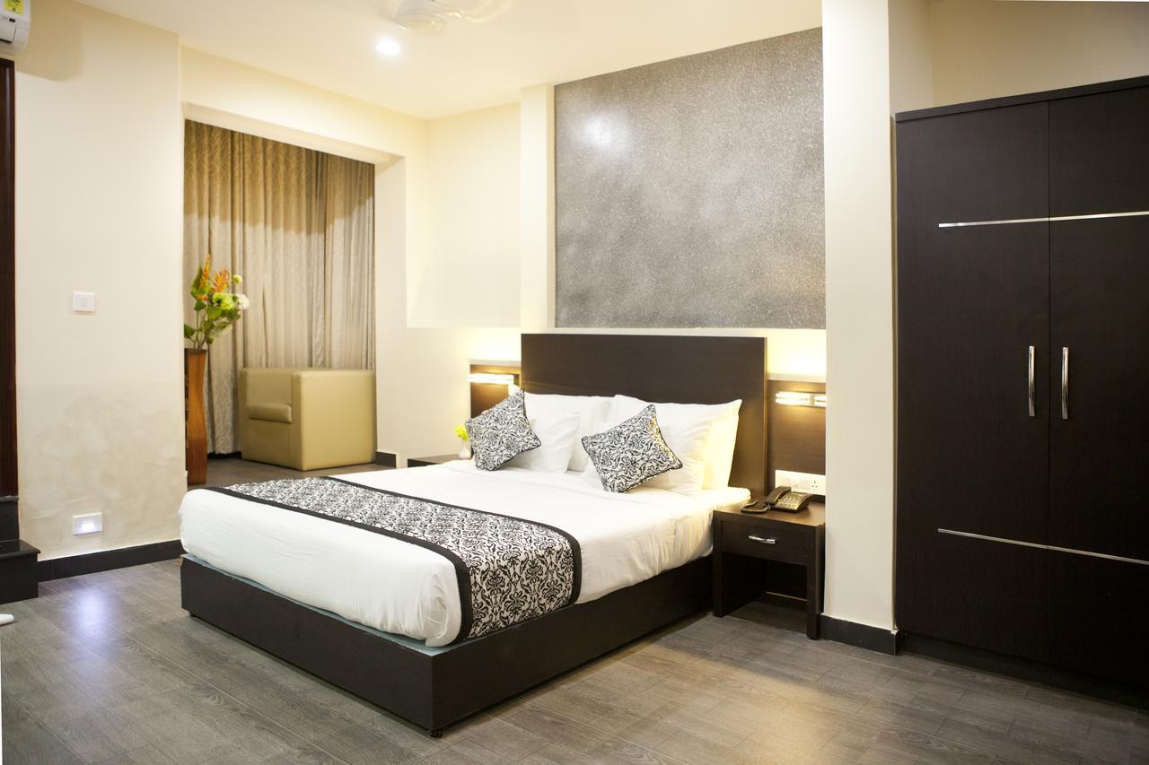 Comfy Luxury Hotel 班加罗尔 外观 照片