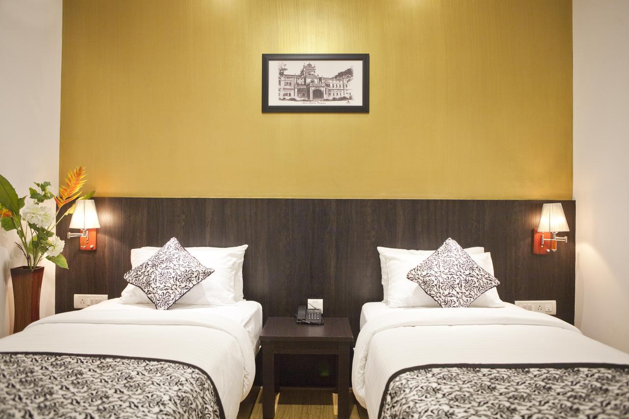 Comfy Luxury Hotel 班加罗尔 外观 照片