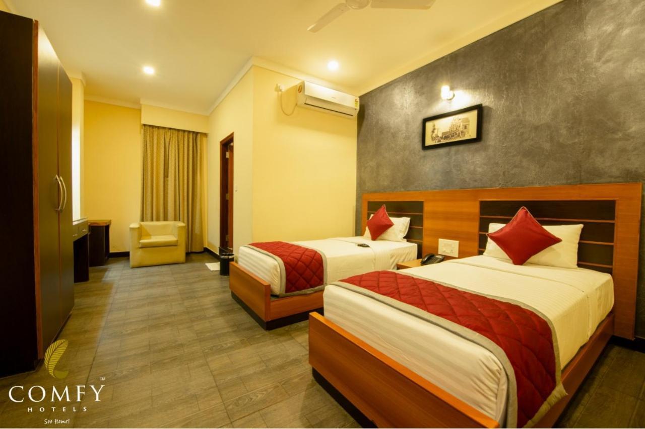 Comfy Luxury Hotel 班加罗尔 外观 照片