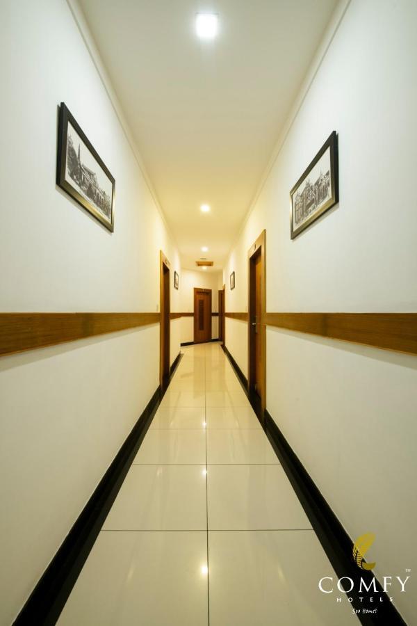 Comfy Luxury Hotel 班加罗尔 外观 照片