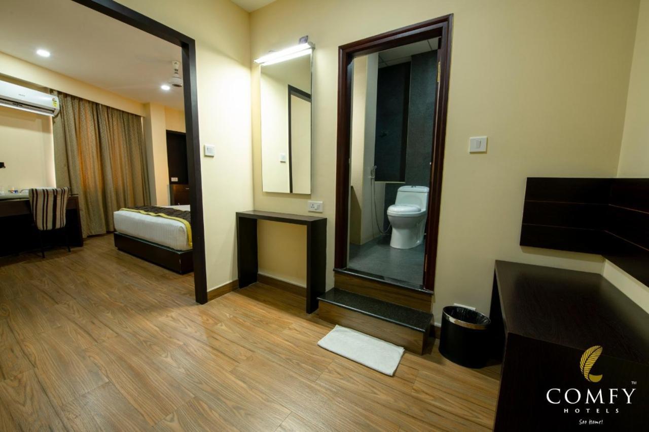 Comfy Luxury Hotel 班加罗尔 外观 照片