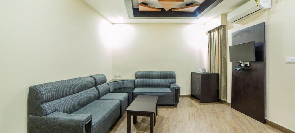 Comfy Luxury Hotel 班加罗尔 外观 照片